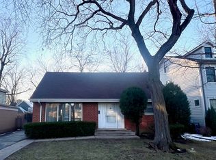 931 Yale St, Wilmette, IL 60091