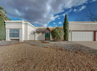 382 Nicklaus Dr SE, Rio Rancho, NM 87124