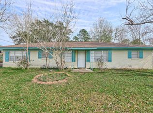 203 Paul Knox St, Huntsville, TX 77320