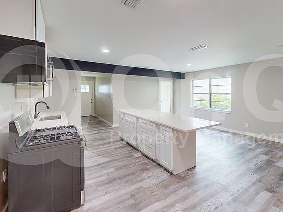 5th image of 4320 Live Oak Dr