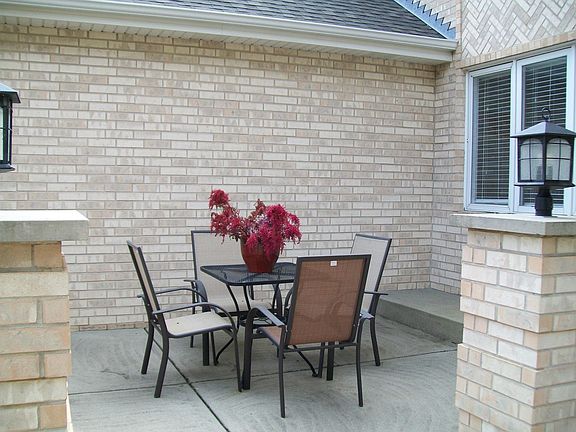 2nd image of 10947 W 140th St