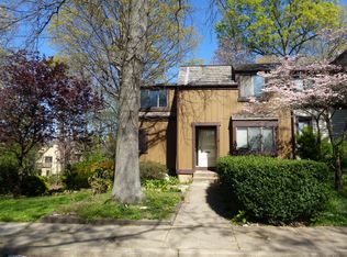 1522 Scandia Cir, Reston, VA 20190