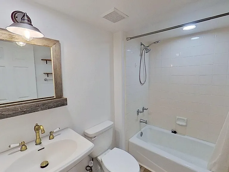 200 Pacific Coast Hwy #216 — Photo 12