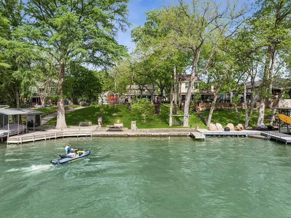 723 E Zipp Road, New Braunfels, TX 78130