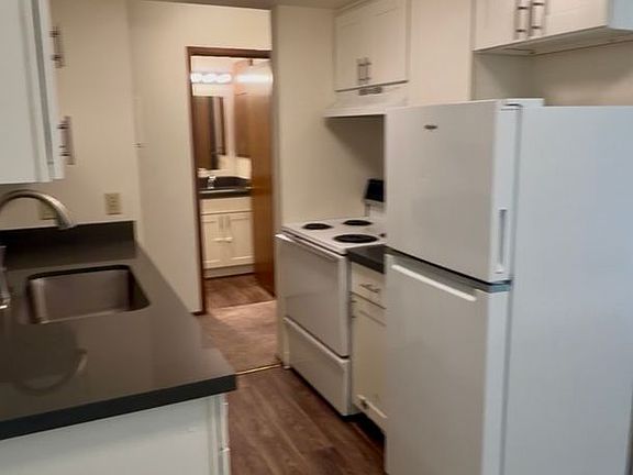 5th image of 5017 15th Ave NE #104