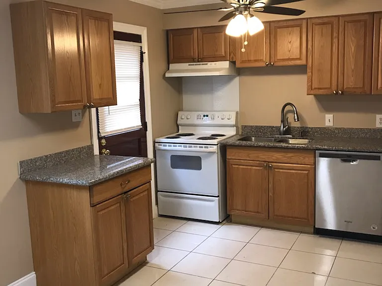4425 Sonfield St — Photo 3