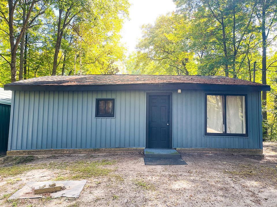 1st image of 1414 Denton Creek Rd