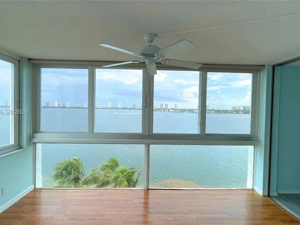 401 Lake Shore Dr APT 801, Lake Park, FL 33403