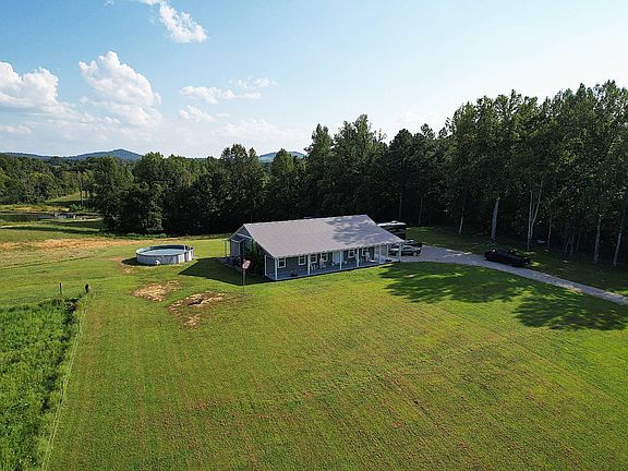 5th image of 1045 Black Ridge Rd