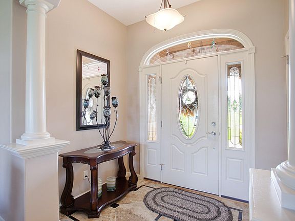 2nd image of 53275 Bellhurst Dr