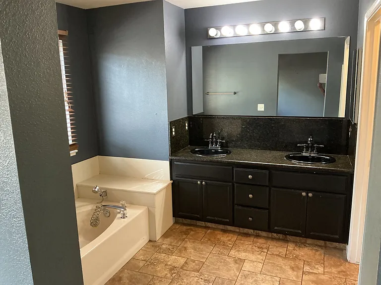 913 Woodland Dr — Photo 20