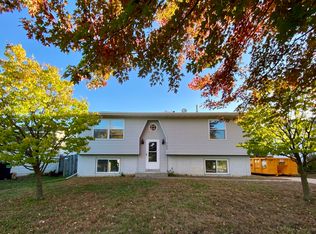 4620 Valley Dr NW, Rochester, MN 55901