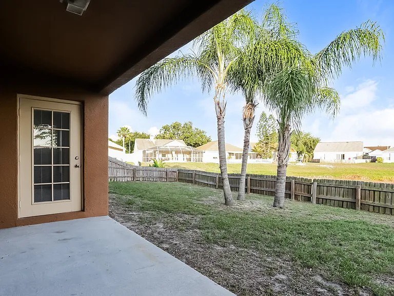 10461 Hallmark Blvd — Photo 16