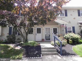 36 Wexford Dr, North Wales, PA 19454