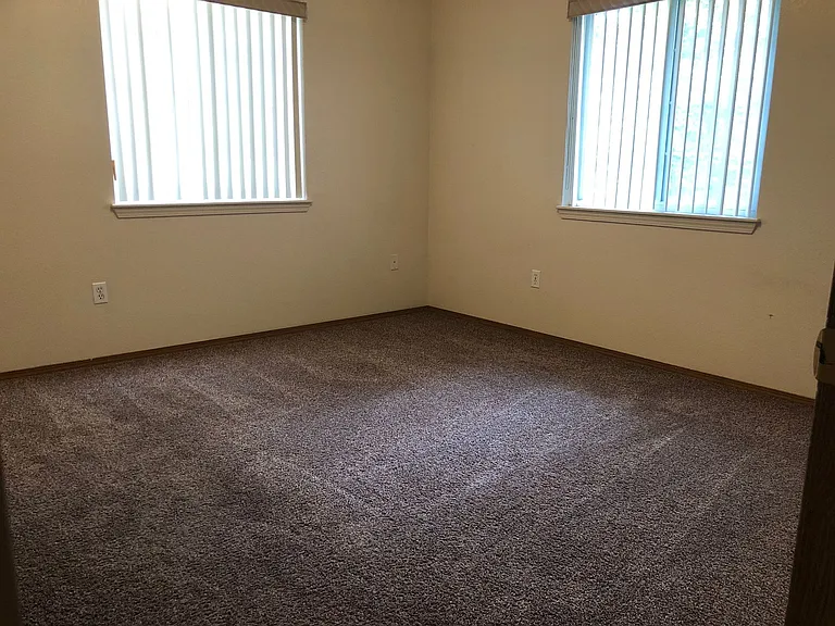 10697 W Halstead Ln #201 — Photo 7