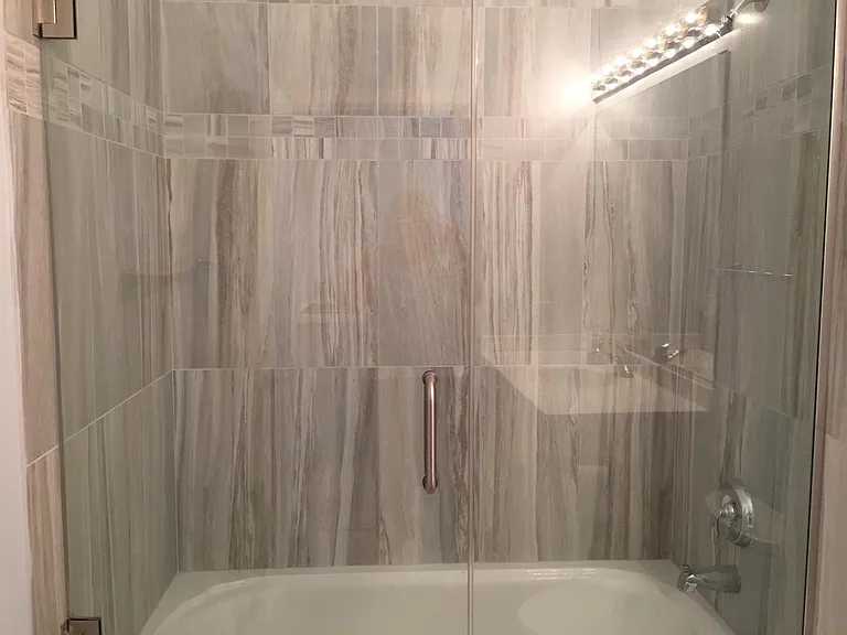 765 W 15th St #209 — Photo 9