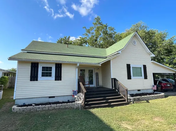 1507 Spring Ave, Mena, AR 71953