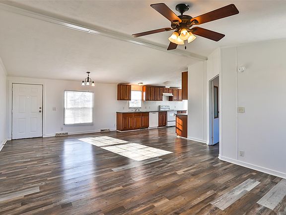 5th image of 172 Kid Ranch Ln