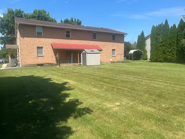21B Rosemont Ct — Photo 10