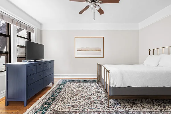 Sold by Compass | media 6