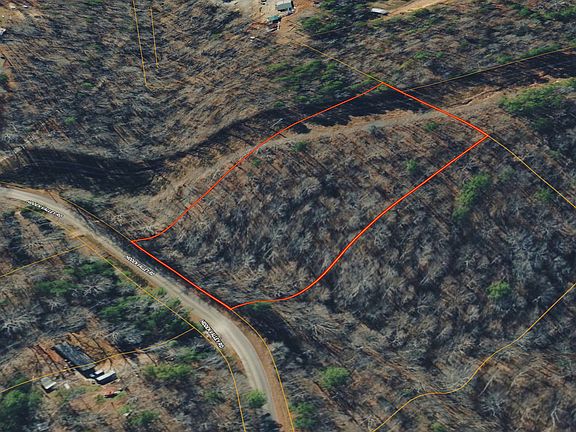 4th image of 334 Hidden Valley Rd