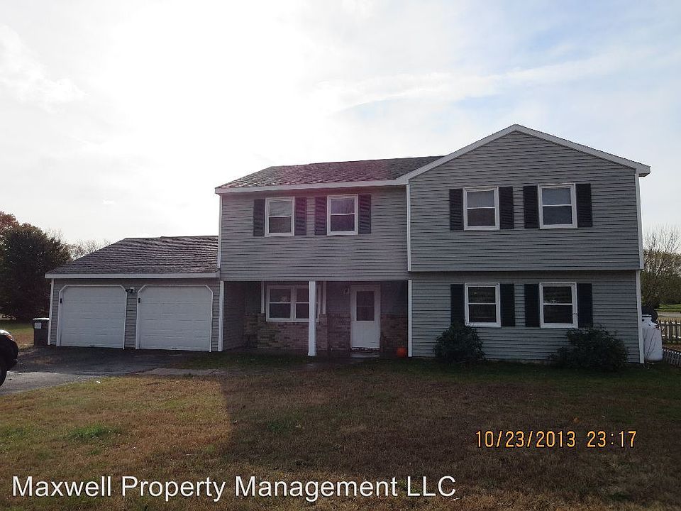 1st image of 2020 St Paul Dr