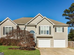 18 Johnstons Pl, Dallas, GA 30132