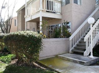 207 Diamond Way APT 117, Vista, CA 92083