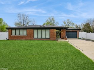 489 Good Ave, Des Plaines, IL