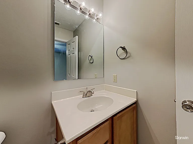 14916 Oak Rd — Photo 15