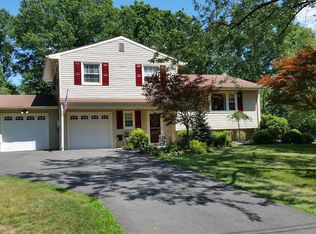 103 Ivy Ln, Bridgewater, NJ 08807