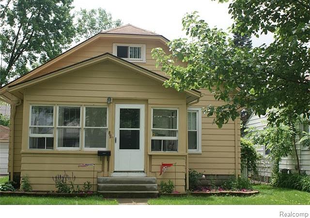 1st image of 85 Parkview Ave