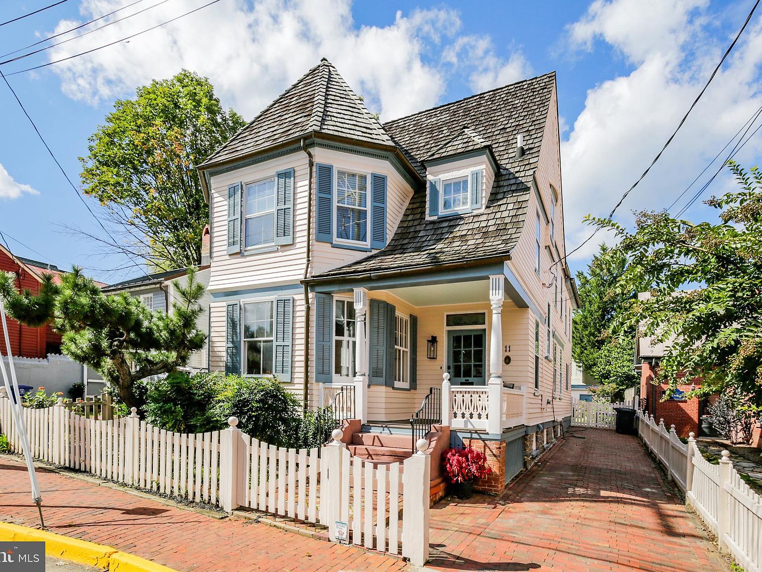 11 Wirt St SW, Leesburg, VA 20175 Zillow