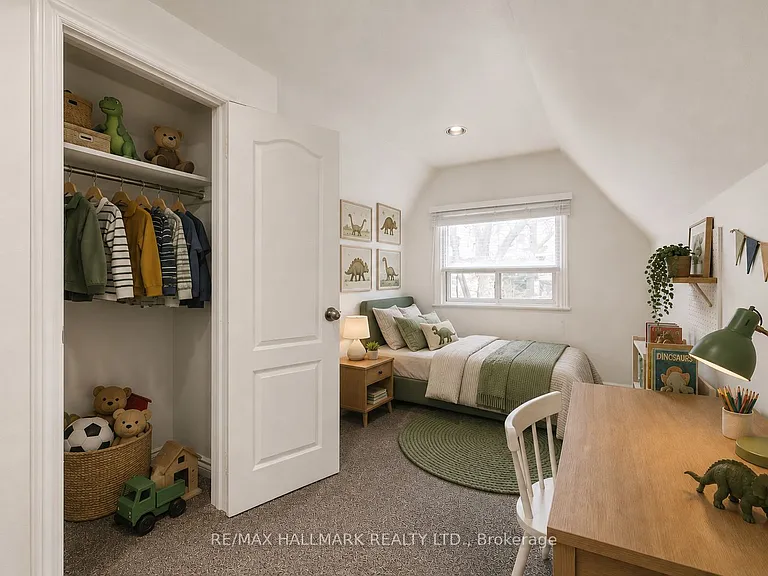 35 Benlamond Ave — Photo 8