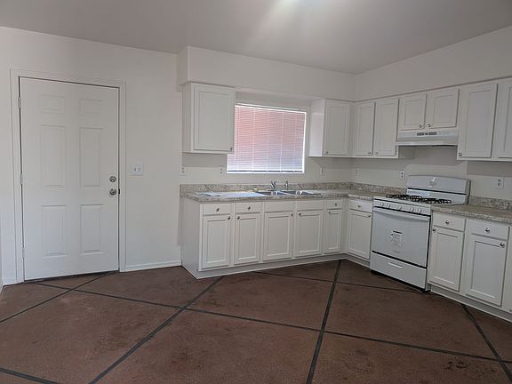 5th image of 318 W Oregon St #Ri4092-b