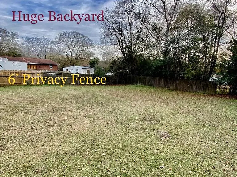 6112 Potomac Cir — Photo 36