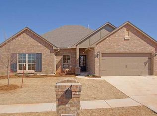 19036 Meadows Xing, Edmond, OK 73012