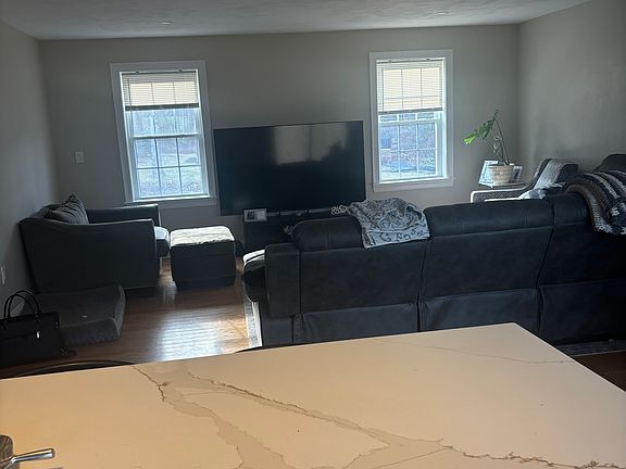 3rd image of 59 Maple Ave #C