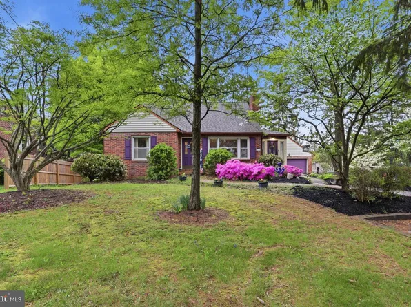 615 E Broadway, Red Lion, PA 17356