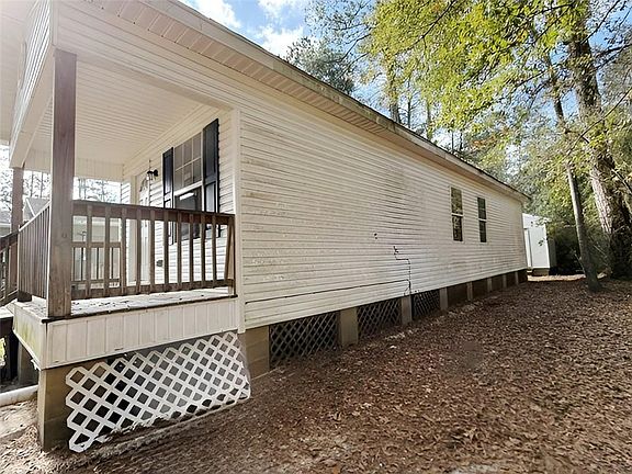4th image of 72369 Dahlia St