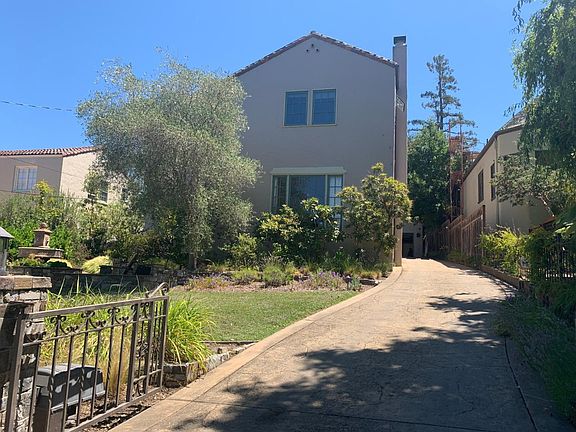 4th image of 631 W Poplar Ave
