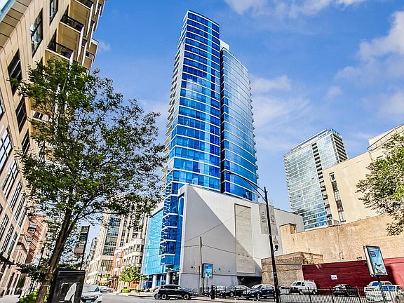 2nd image of 110 W Superior St #1604