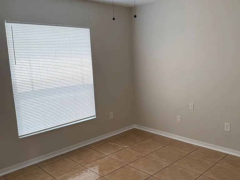 2318 Santa Ana St — Photo 8
