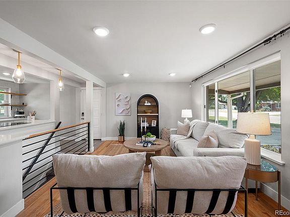 3rd image of 4925 E Atlantic Place