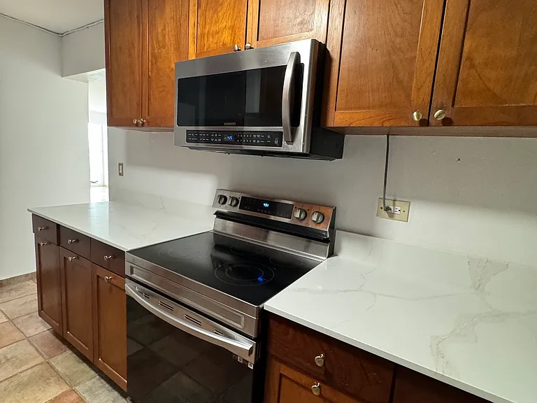 1373 Luchetti #901 — Photo 7