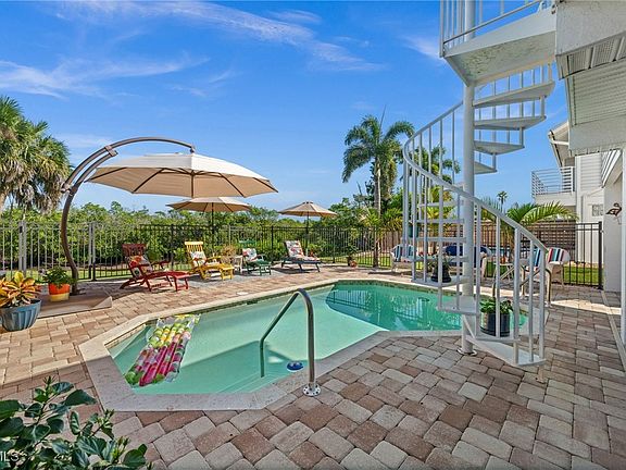 5th image of 12170 Siesta Dr