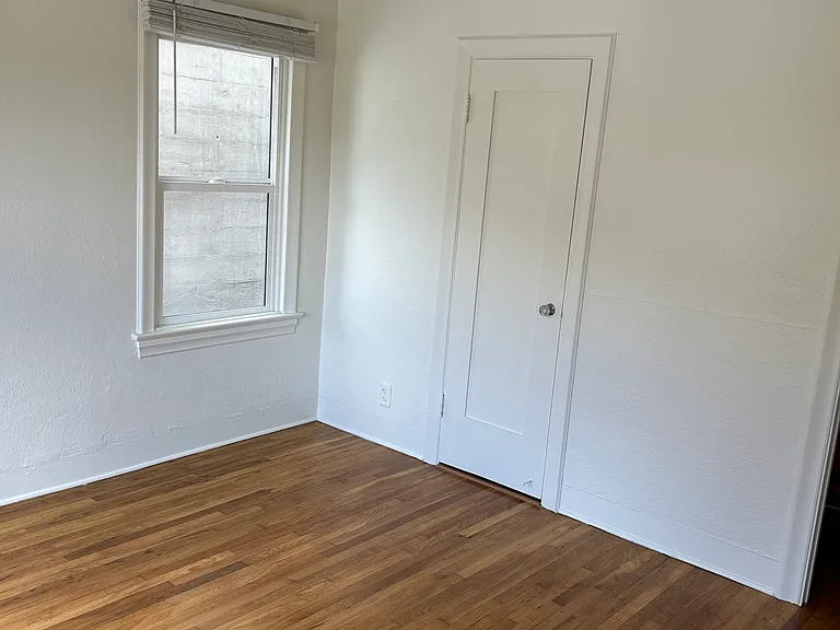 3772 Park Blvd #8 — Photo 10