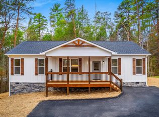 1077 Sencebaugh Dr, Sevierville, TN 37876