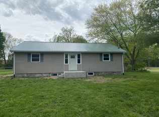 137 Blake Ln, Berry, KY 41003