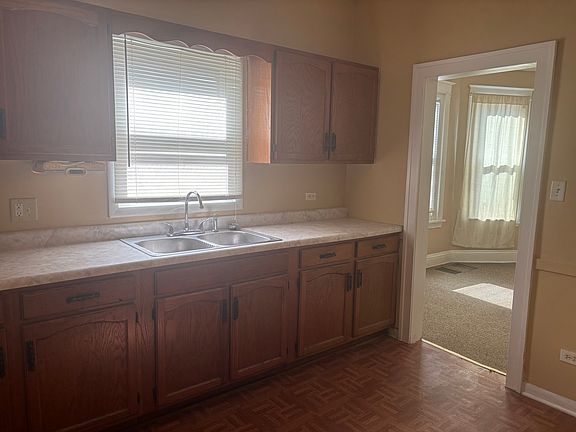 3rd image of 23 W Main St